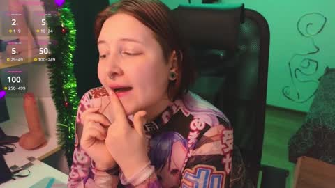 Snapshot of foxgirlandmerguis chatting on January 7, 2:19 pm Belinda online show from January 7, 2:19 pm