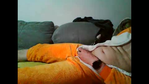 Snapshot of foxikxx69 chatting on May 12, 2:30 am foxikxx69 online show from May 12, 2:30 am