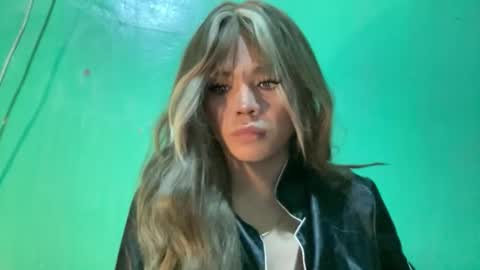 KITTY online show from May 27, 9:34 pm
