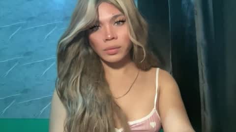 KITTY online show from June 10, 11:35 pm