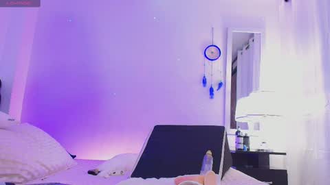 MeganFoxxy online show from February 19, 9:58 pm