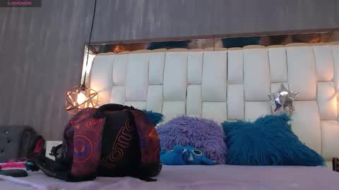 Foxxy  online show from January 17, 2:33 pm