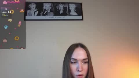 Snapshot of foxxy_girl_ chatting on September 29, 5:40 pm andice online show from September 29, 5:40 pm