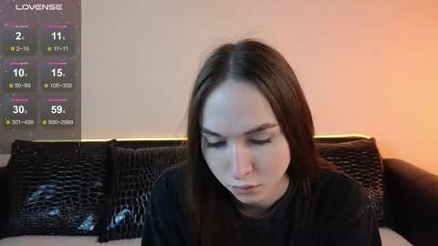 Snapshot of foxxy_girl_ chatting on October 5, 11:41 am andice online show from October 5, 11:41 am