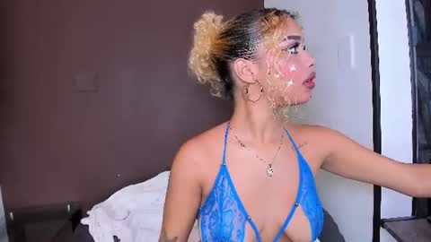 Karla online show from June 16, 6:10 pm