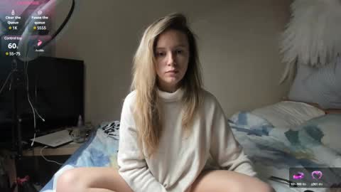 Foxy online show from February 18, 8:59 am