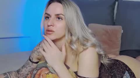 Foxy Kimmi online show from March 16, 5:24 am