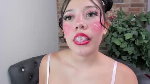 Loren online show from June 27, 12:22 pm
