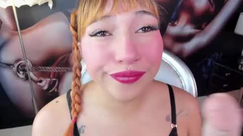 Snapshot of foxy_vilma chatting on July 17, 6:24 pm Miss Vilma online show from July 17, 6:24 pm