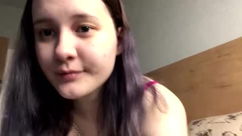 Snapshot of foxydollkate chatting on September 18, 3:52 am Kate online show from September 18, 3:52 am