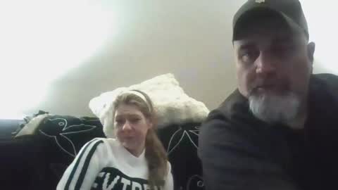 Snapshot of foxyfang chatting on March 2, 6:48 am foxyfang online show from March 2, 6:48 am