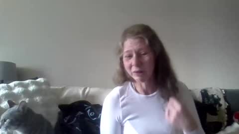 Snapshot of foxyfang chatting on March 7, 7:38 pm foxyfang online show from March 7, 7:38 pm