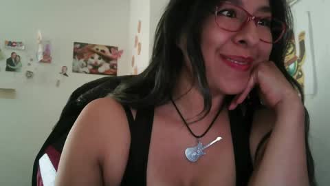 Malishka online show from May 24, 10:04 pm