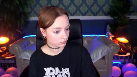 Maya online show from March 5, 3:19 pm