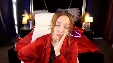 Maya online show from June 23, 2:48 pm