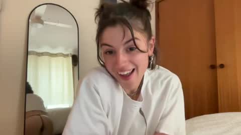 Miss Foxy online show from June 18, 2:34 am