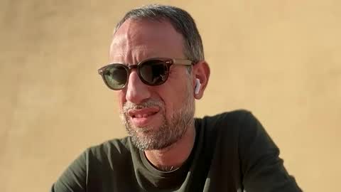 Snapshot of fra___ chatting on November 17, 9:15 am fra___ online show from November 17, 9:15 am