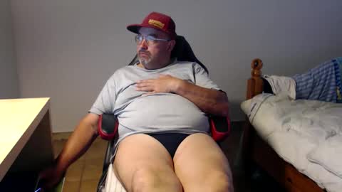 Fraboys online show from May 3, 1:17 pm