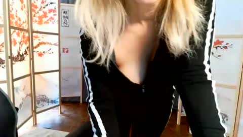 francelune online show from June 13, 3:21 pm
