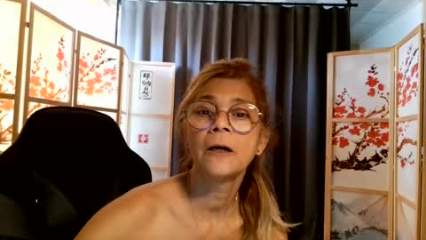 francelune online show from July 19, 10:19 am