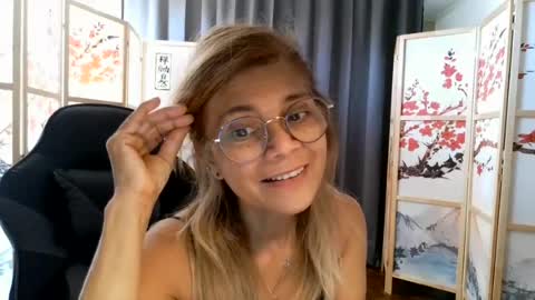 francelune online show from July 21, 11:12 am