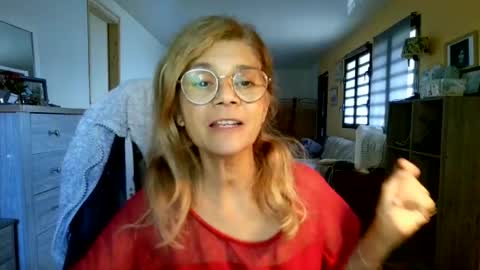 francelune online show from August 1, 10:03 am