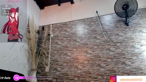 Snapshot of francesca_bbw chatting on January 10, 3:29 am online show from January 10, 3:29 am