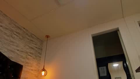          online show from February 12, 3:12 am