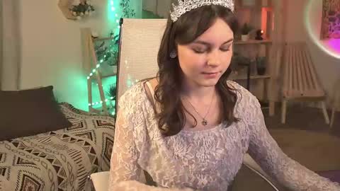 Francesca online show from May 2, 6:18 am