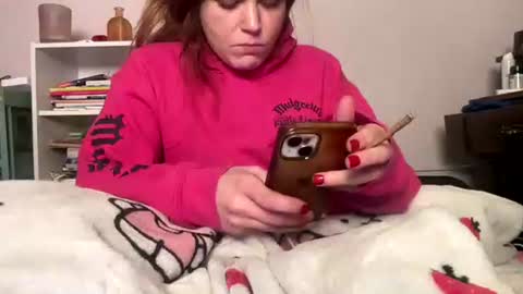 Snapshot of francescafey chatting on December 22, 1:13 am francescafey online show from December 22, 1:13 am