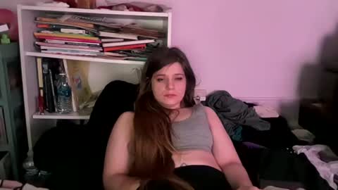 Snapshot of francescafey chatting on January 5, 6:33 pm francescafey online show from January 5, 6:33 pm