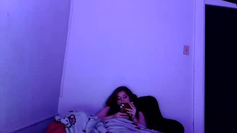 Snapshot of francescafey chatting on February 3, 9:36 am francescafey online show from February 3, 9:36 am