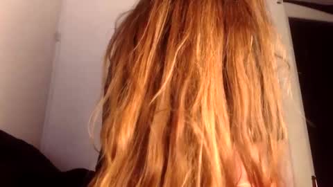 Snapshot of francescafey chatting on April 9, 6:30 am francescafey online show from April 9, 6:30 am