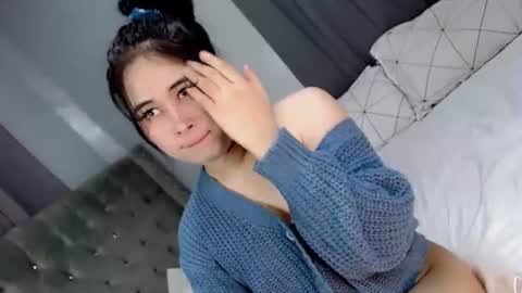 LOVE online show from August 3, 1:38 pm