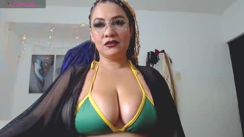 franchesca lussuria online show from March 30, 12:44 am