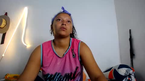 francihot4 online show from July 29, 2:21 am