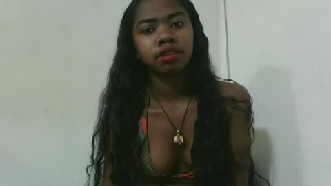 francinealdy online show from October 7, 5:04 am