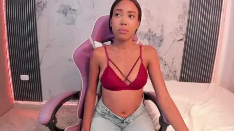 Laura online show from May 29, 5:27 am