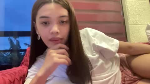 Snapshot of francyne_kemmis chatting on November 24, 9:09 am francyne_kemmis online show from November 24, 9:09 am