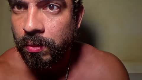 frank_flirt0615 online show from July 2, 4:07 am