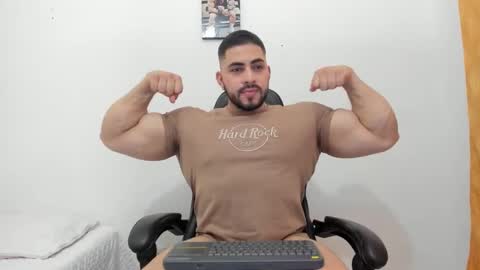 Snapshot of frank_foxx1 chatting on October 4, 3:48 am frank_foxx1 online show from October 4, 3:48 am