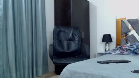 Frank online show from January 11, 9:15 pm