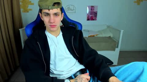 Frank online show from February 3, 6:11 am