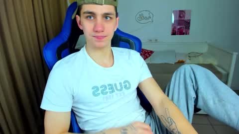 Frank online show from March 17, 5:44 am