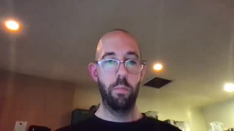 frank_perry2332 online show from April 27, 6:22 am