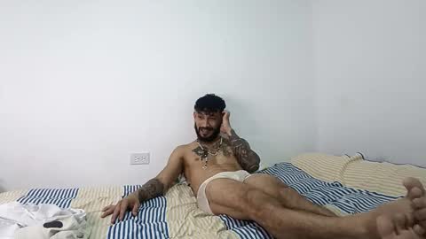 Snapshot of frankdanielsmolano chatting on May 15, 3:02 am frankdanielsmolano online show from May 15, 3:02 am