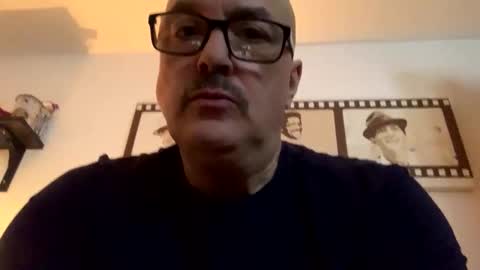 frankie8881 online show from December 22, 1:02 am