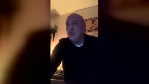 frankie8881 online show from February 19, 5:42 pm