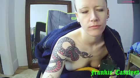 Frankie Catalyst online show from May 11, 4:04 pm