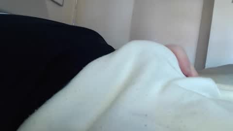 Snapshot of frankiel745 chatting on September 23, 10:07 am frankiel745 online show from September 23, 10:07 am